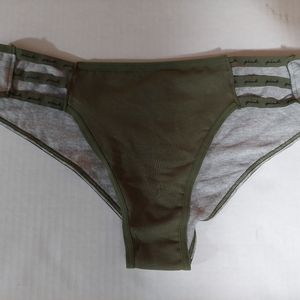 PINK by Victoria's Secret Cheekster/Tanga Panty  , size Medium NWT